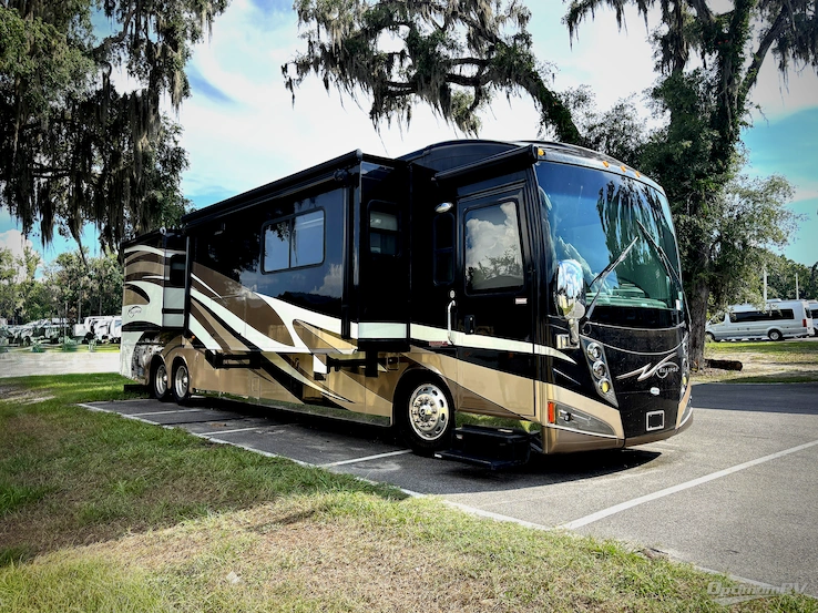 2012 Itasca Ellipse 42QD RV Photo 1
