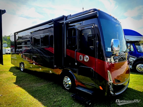 Used 2020 Tiffin Allegro Breeze 33 BR Featured Photo