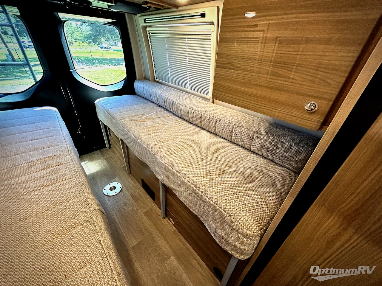 2020 Winnebago Boldt 70 BL Photo 18
