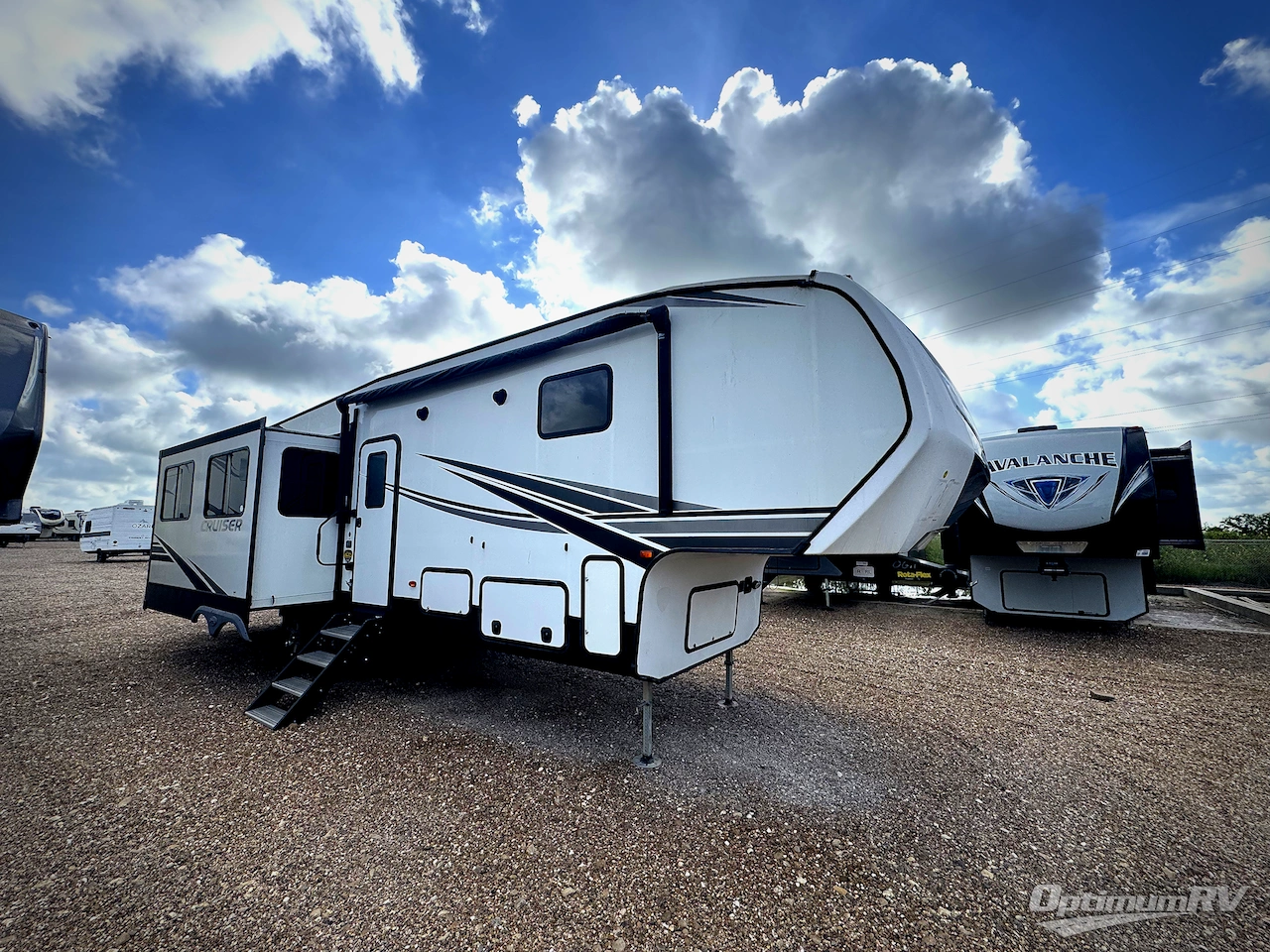 2021 CrossRoads Cruiser Aire CR31SI Photo 2