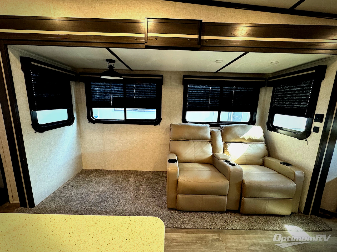 2021 CrossRoads Cruiser Aire CR31SI Photo 6
