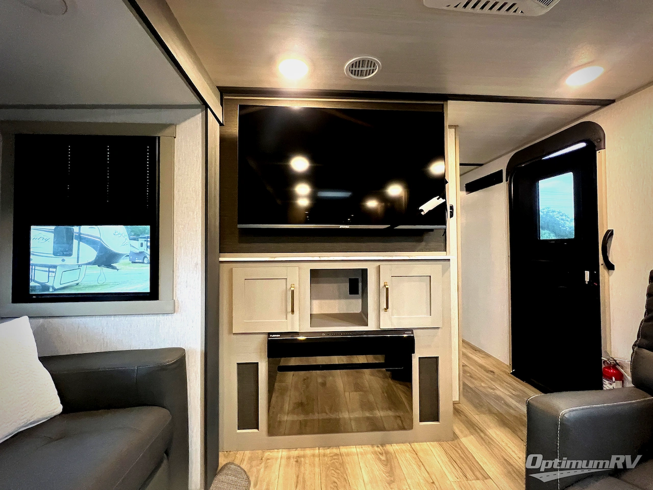 2024 Forest River Salem Hemisphere Hyper-Lyte 27RKHL Photo 7
