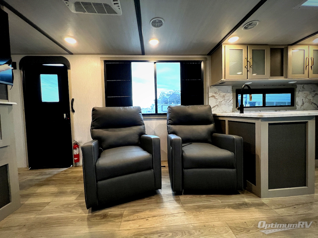 2024 Forest River Salem Hemisphere Hyper-Lyte 27RKHL Photo 8