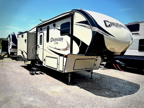 Used 2017 Prime Time Crusader LITE 29RS Featured Photo