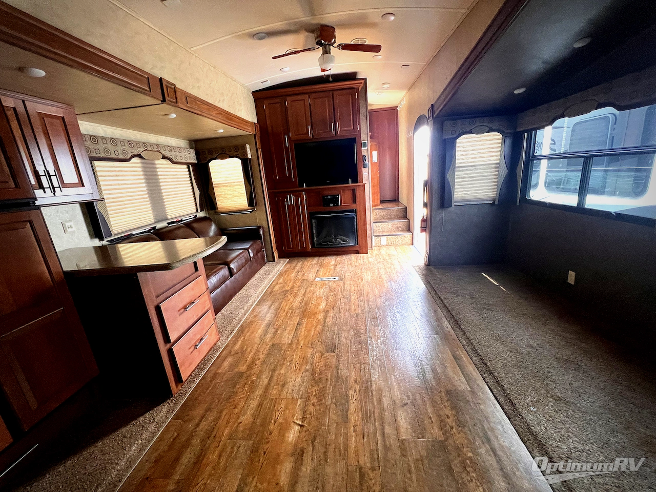 2015 Forest River Cedar Creek Silverback 31RK Photo 5