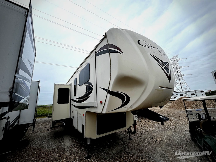 2019 Forest River Cedar Creek Silverback 37FLK RV Photo 1