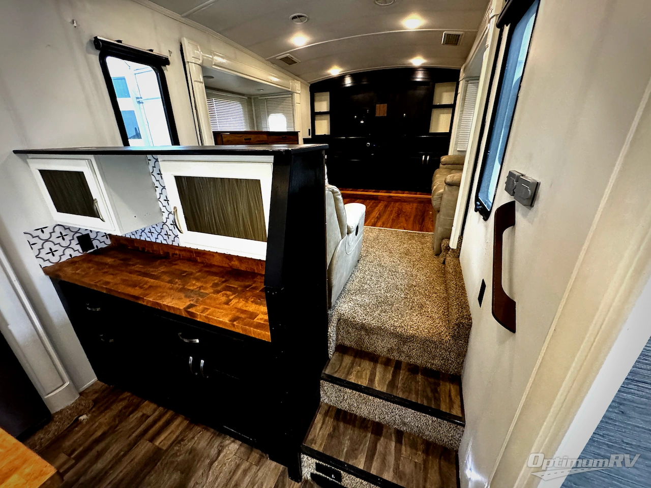 2019 Forest River Cedar Creek Silverback 37FLK Photo 22