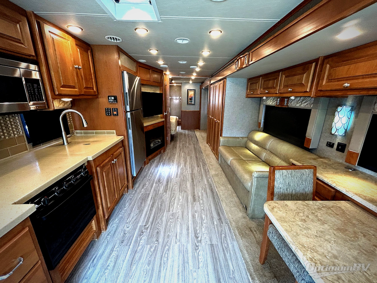 2017 Tiffin Allegro 36 UA Photo 4