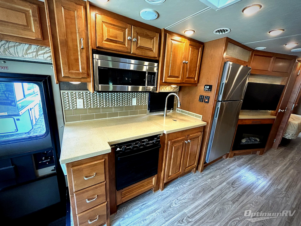 2017 Tiffin Allegro 36 UA Photo 11