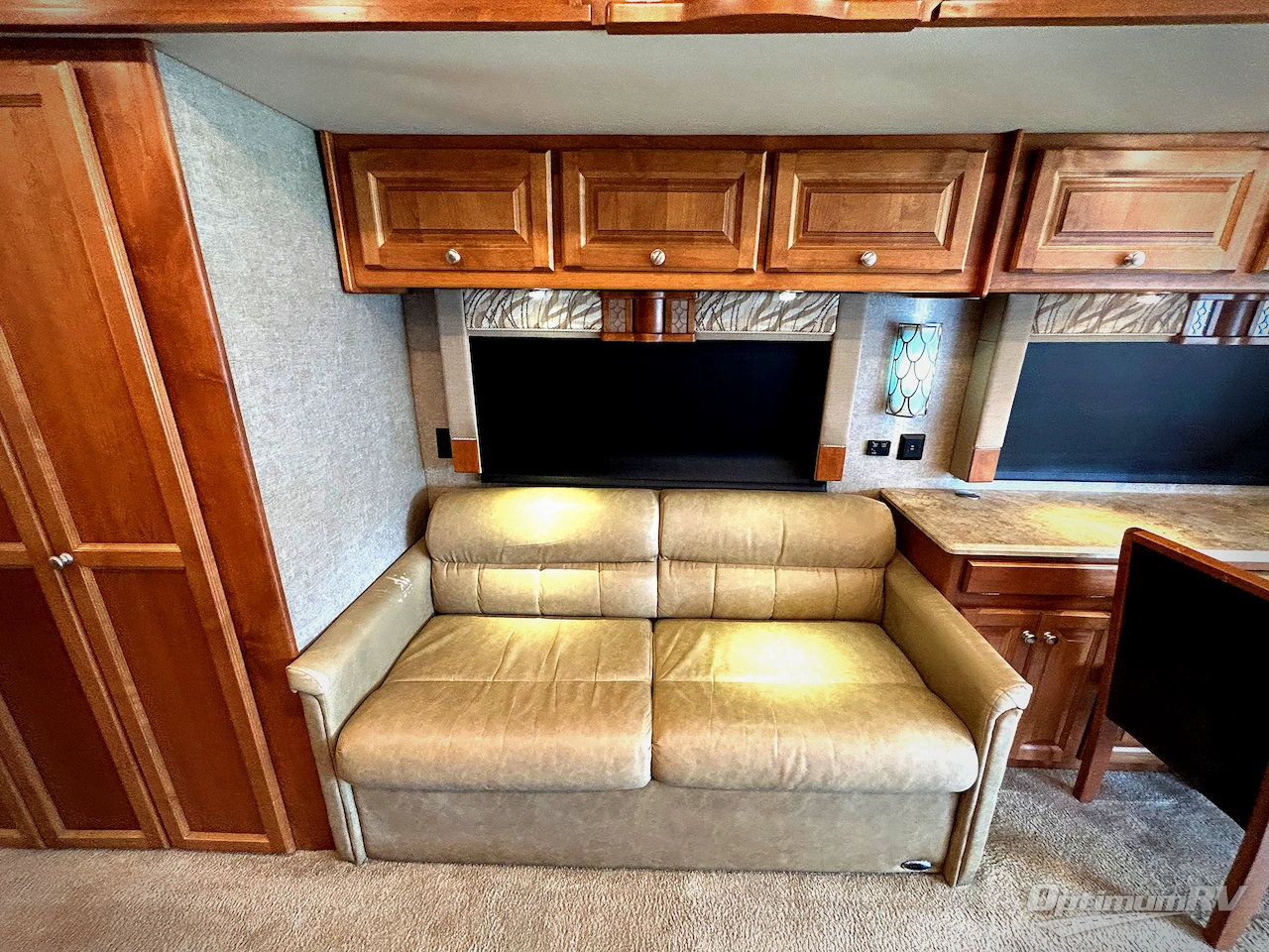 2017 Tiffin Allegro 36 UA Photo 13