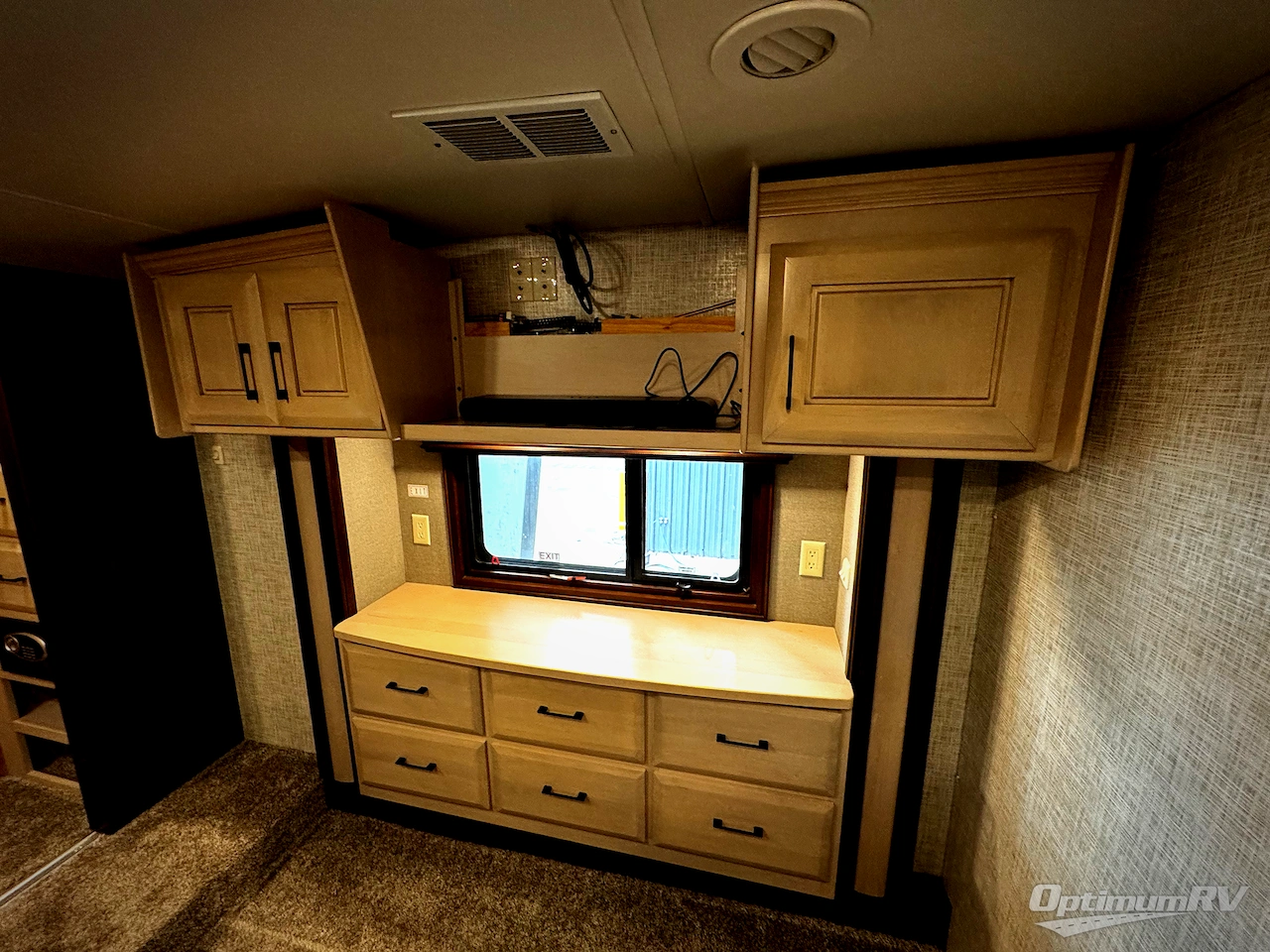 2020 DRV Luxury Suites Mobile Suites 40KSSB4 Photo 23