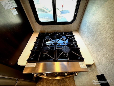 2021 Palomino Columbus 378MBC RV Photo 2