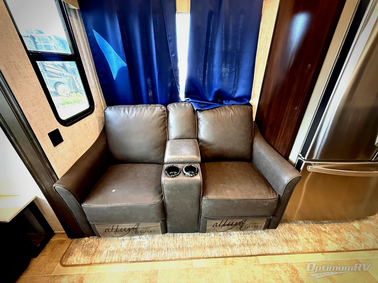 2021 Palomino Columbus 378MBC Photo 5