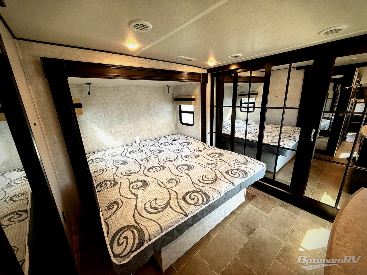 2021 Palomino Columbus 378MBC Photo 17