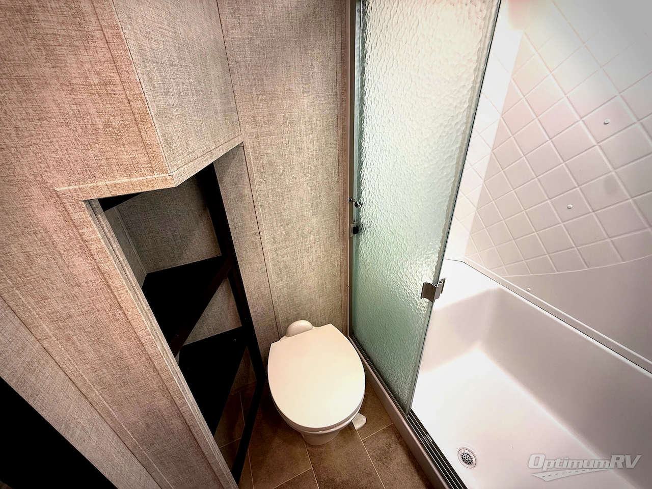 2021 Palomino Columbus 378MBC Photo 22