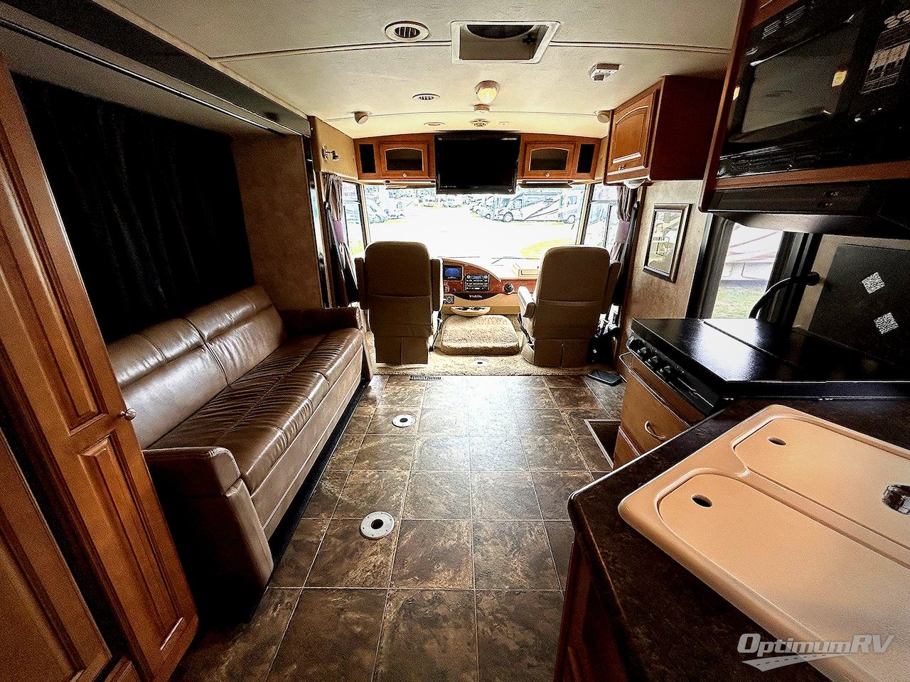 2012 Winnebago Vista 26P Photo 5
