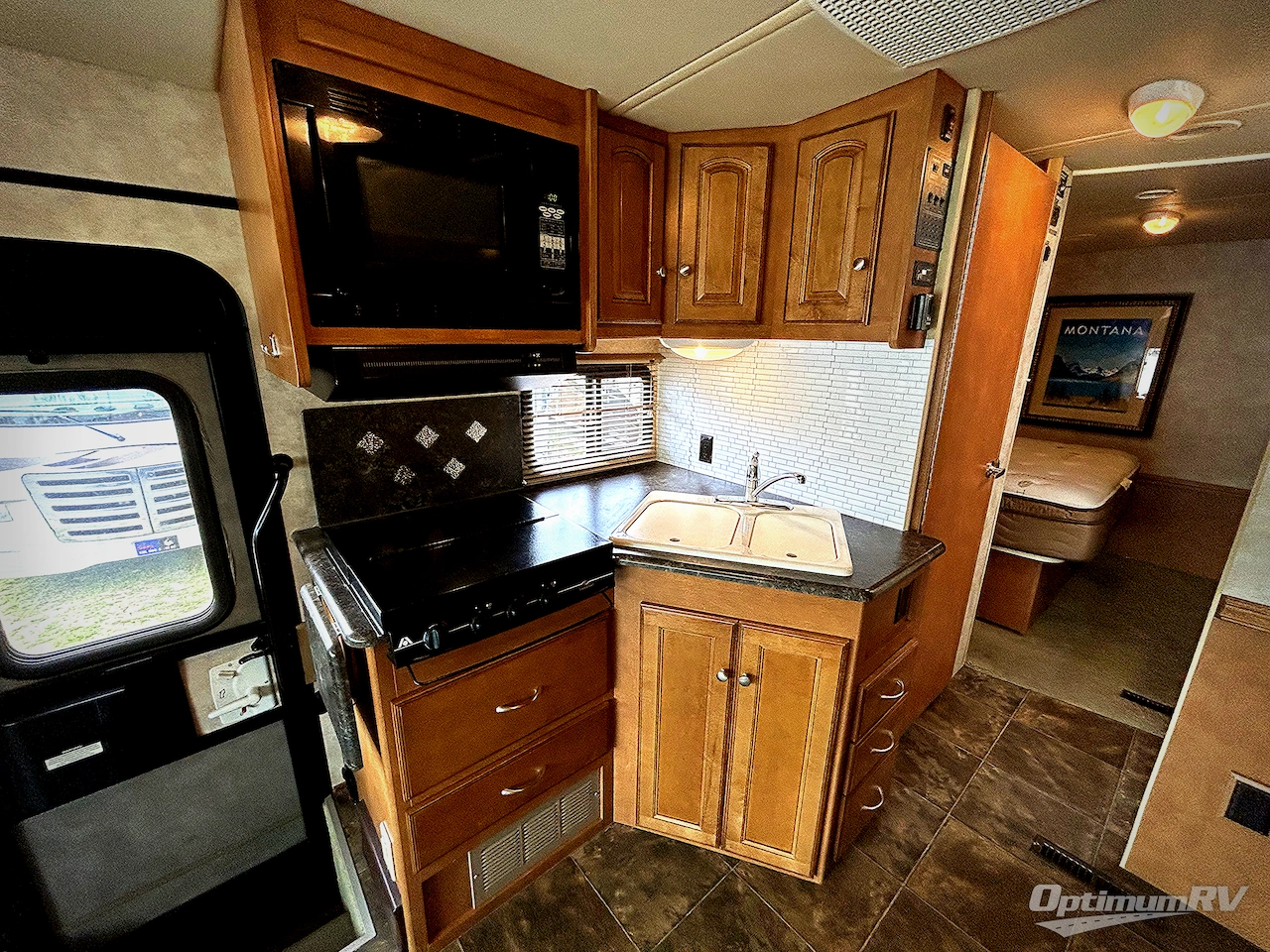 2012 Winnebago Vista 26P Photo 6