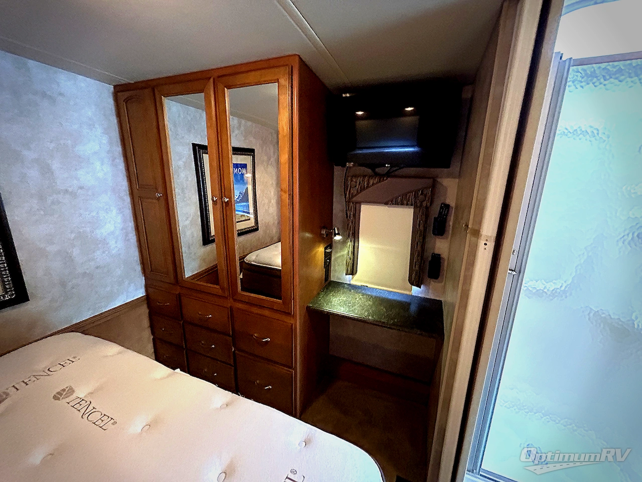 2012 Winnebago Vista 26P Photo 19