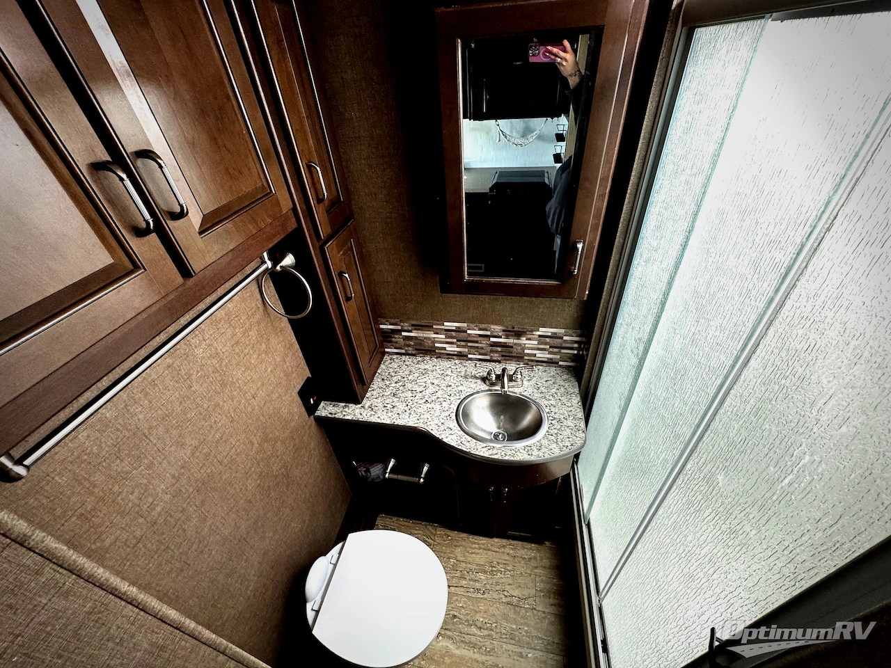 2017 Thor Hurricane 29M Photo 14