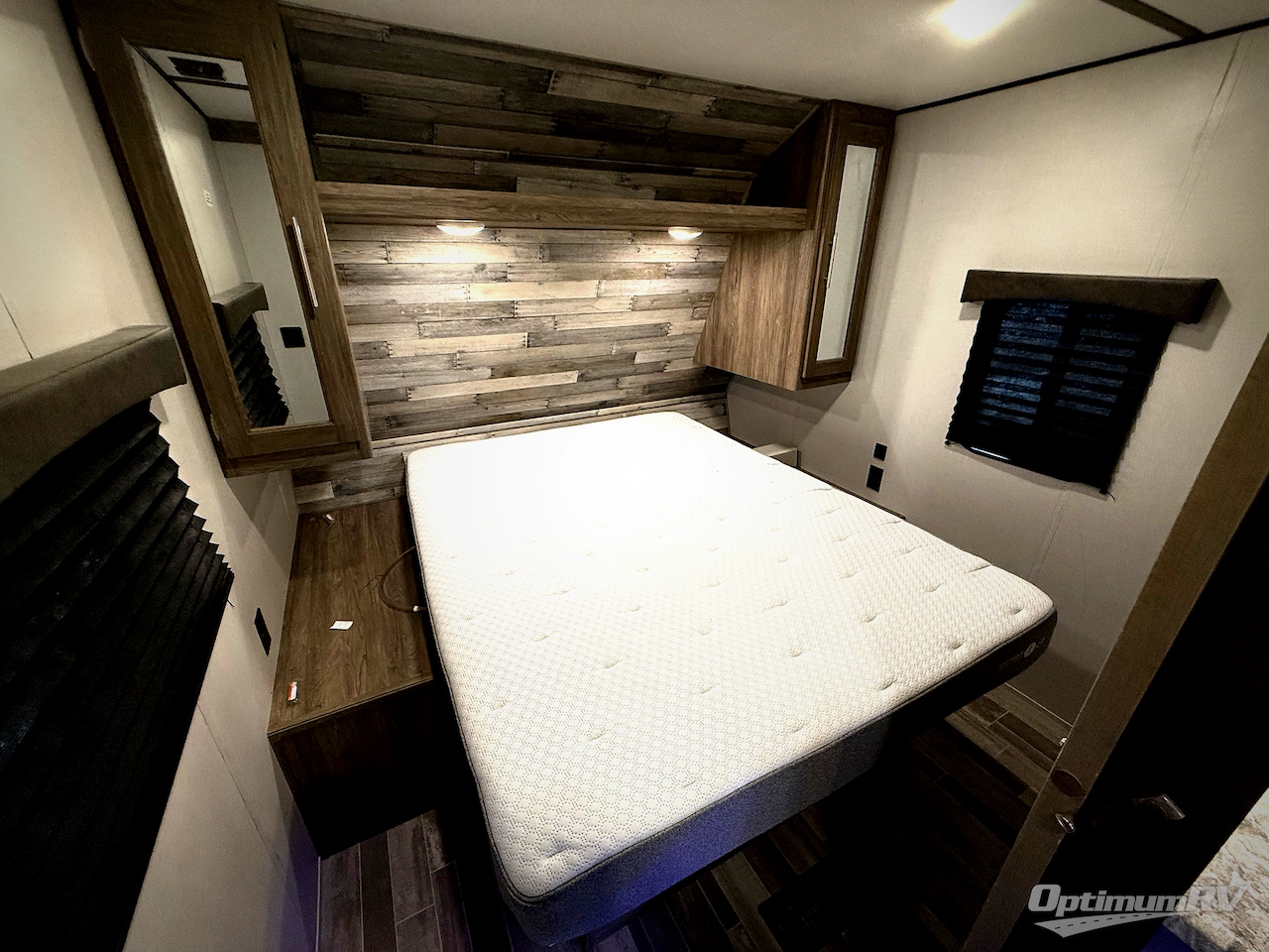 2020 CrossRoads Zinger ZR280RB Photo 12