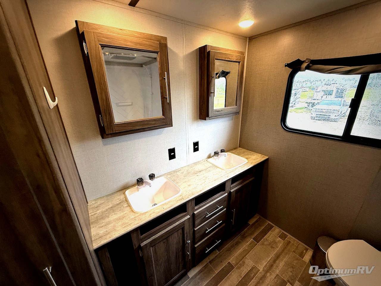 2020 CrossRoads Zinger ZR280RB Photo 17