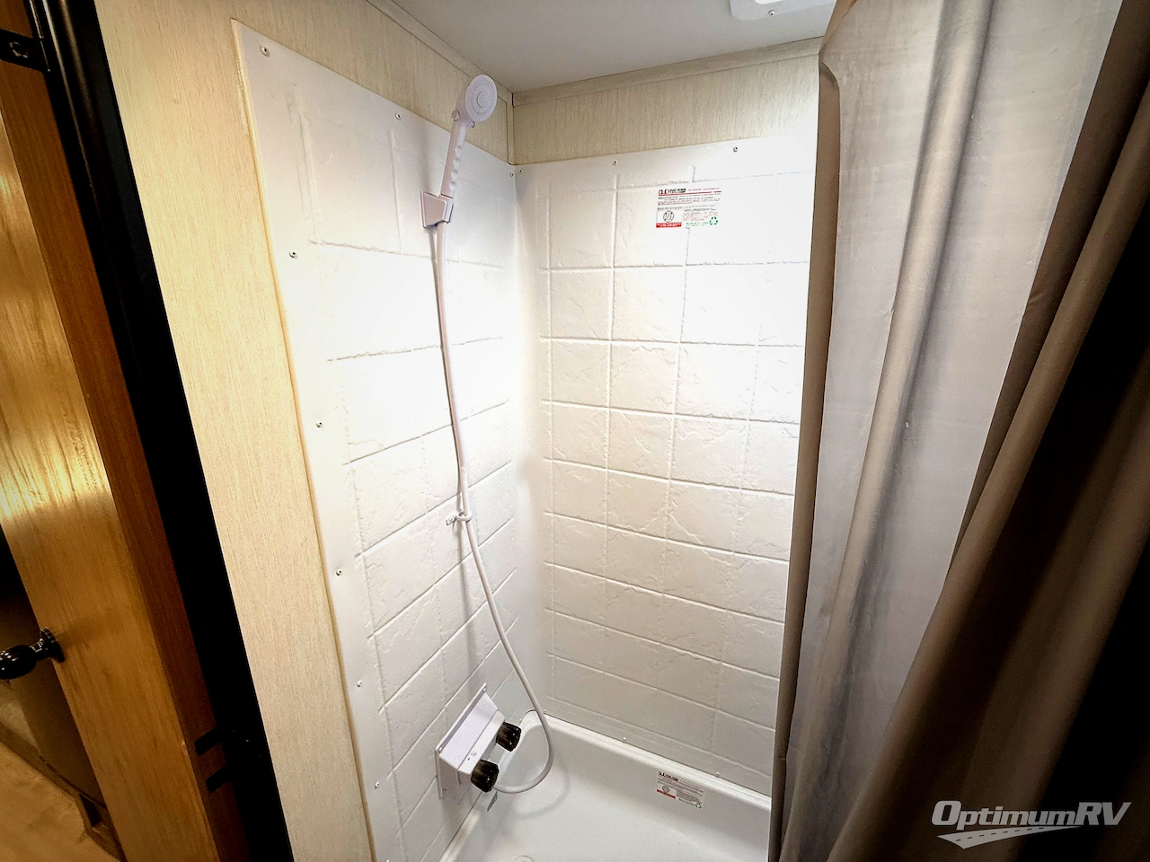 2025 Forest River Cherokee Wolf Pup 16EV Photo 16