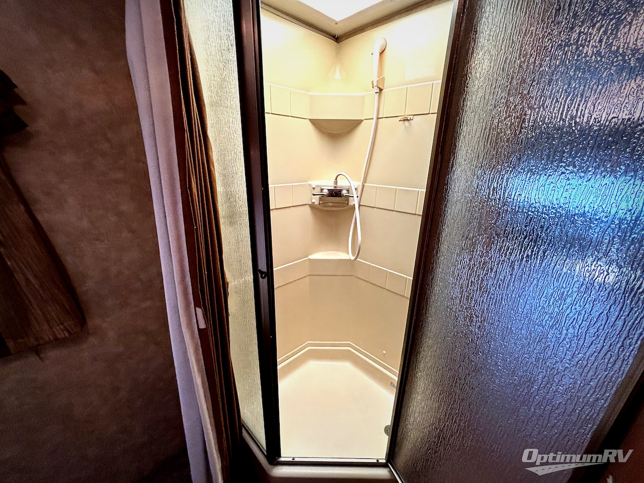 2009 Coachmen Freelander 3150SS Photo 18