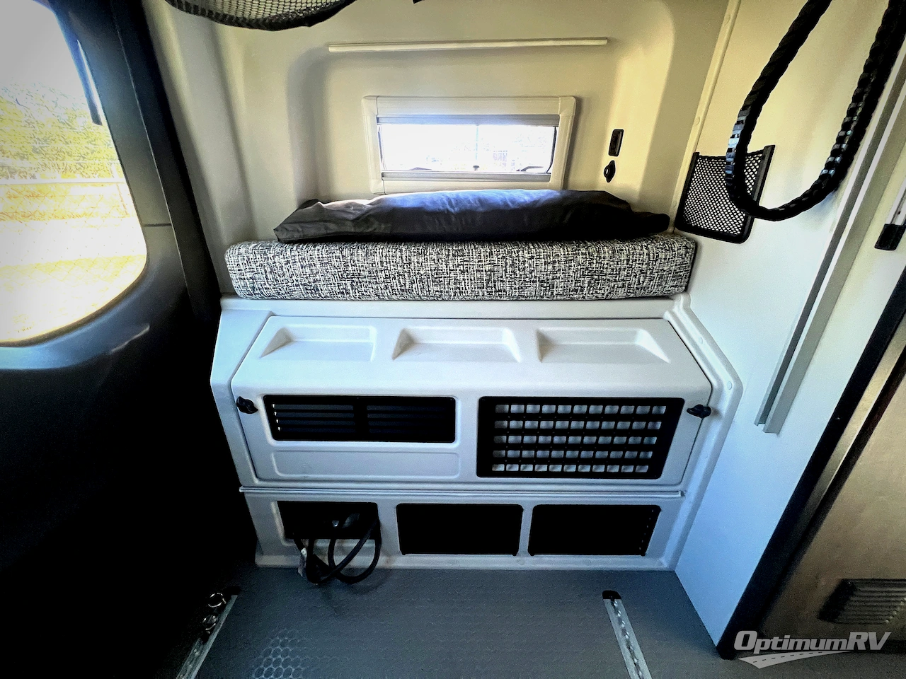 2025 Tiffin GH1 Std. Model Photo 13