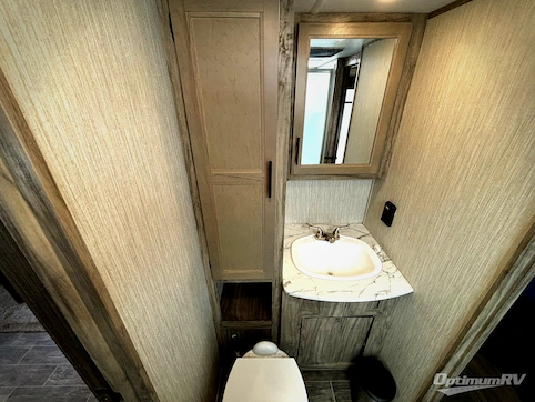 2021 Forest River Cherokee Alpha Wolf 23RD-L RV Photo 3