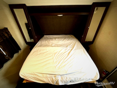 2017 Keystone Bullet Crossfire 2070BH RV Photo 4