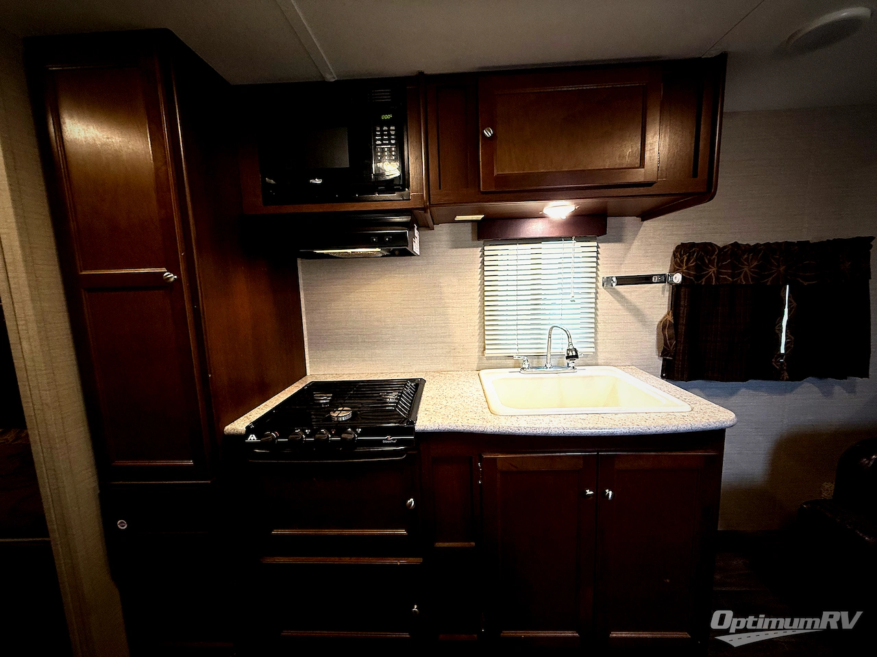 2017 Keystone Bullet Crossfire 2070BH Photo 8