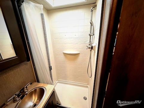 2021 NeXus Phantom 32P RV Photo 4