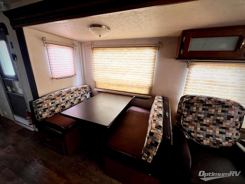 2017 Forest River Wildwood 27DBK RV Photo 4