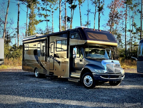 Used 2008 Gulf Stream Endura 6341 Featured Photo