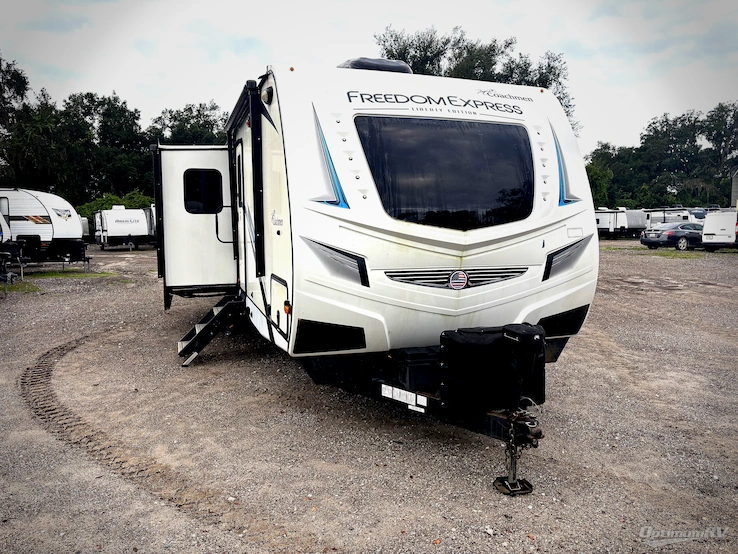 2020 Coachmen Freedom Express Liberty Edition 320BHDSLE RV Photo 1