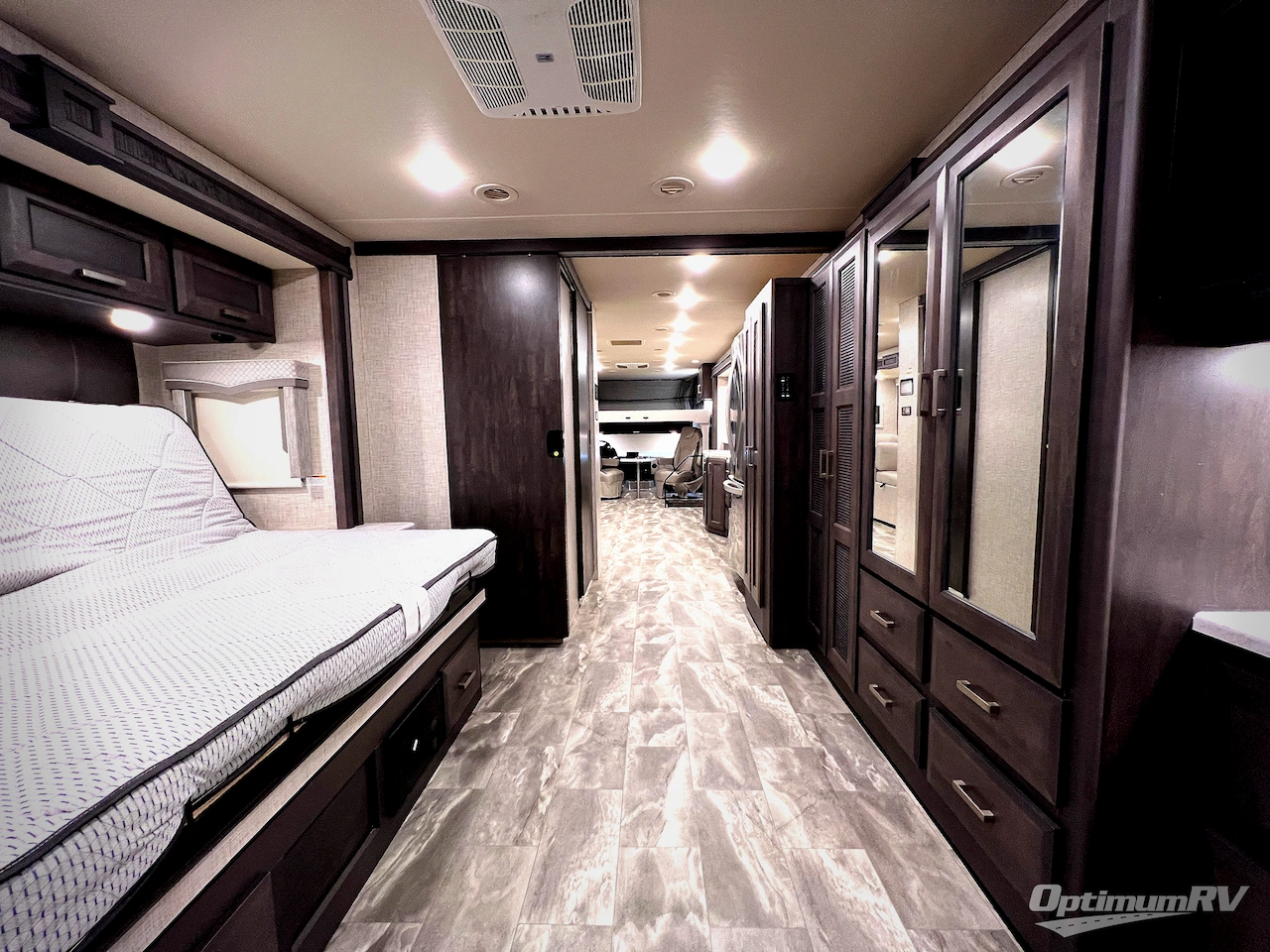 2023 Thor Challenger 37FH Photo 56