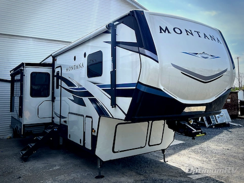 Used 2021 Keystone Montana 3121RL Featured Photo