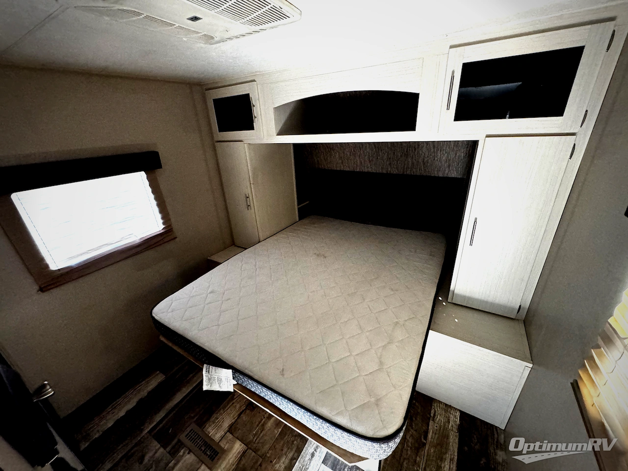 2019 Venture Stratus Ultra-Lite SR231VRB Photo 11
