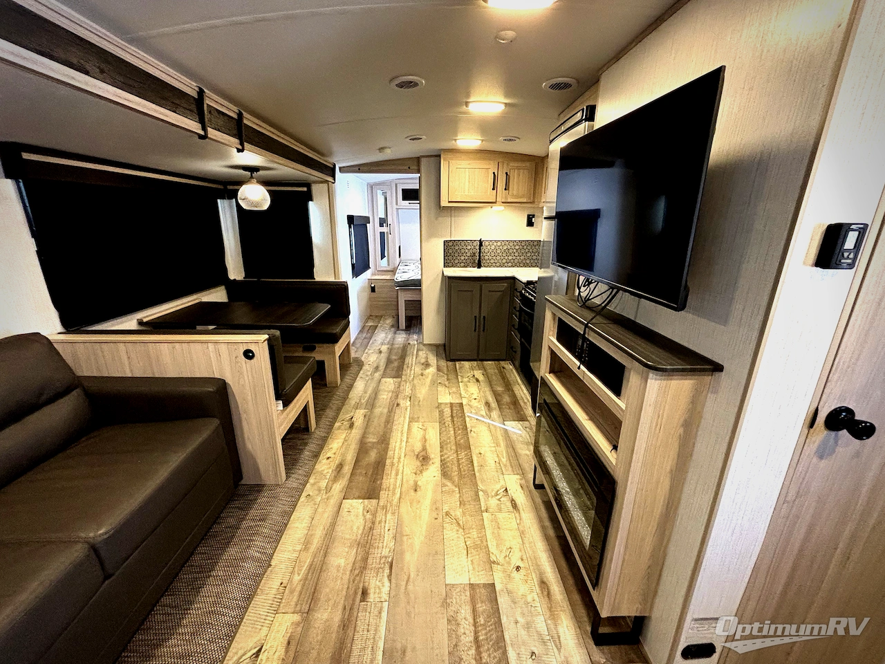 2023 Heartland Sundance Ultra Lite 278BH Photo 5