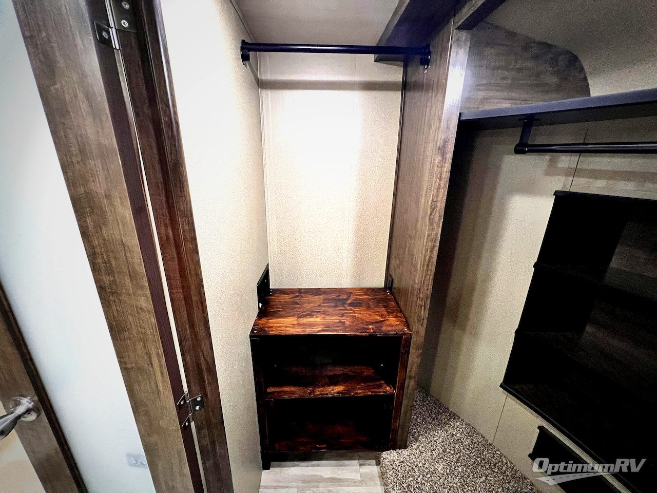2019 Grand Design Solitude 372WB Photo 25
