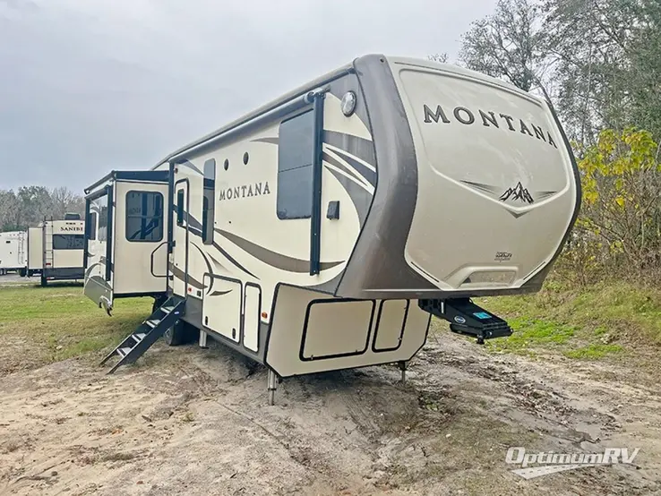 2017 Keystone Montana 3000 RE RV Photo 1