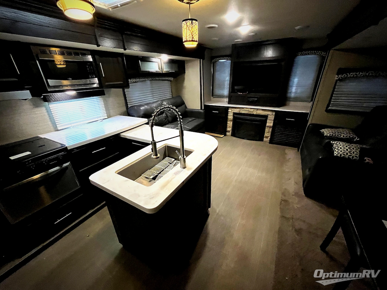2018 Dutchmen Kodiak Ultimate 291RESL Photo 5