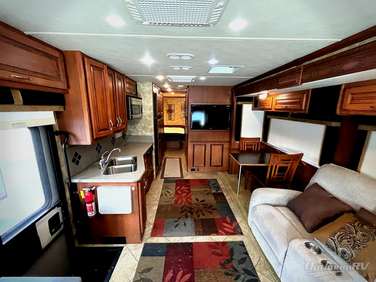 2013 Fleetwood Southwind 32VS Photo 11