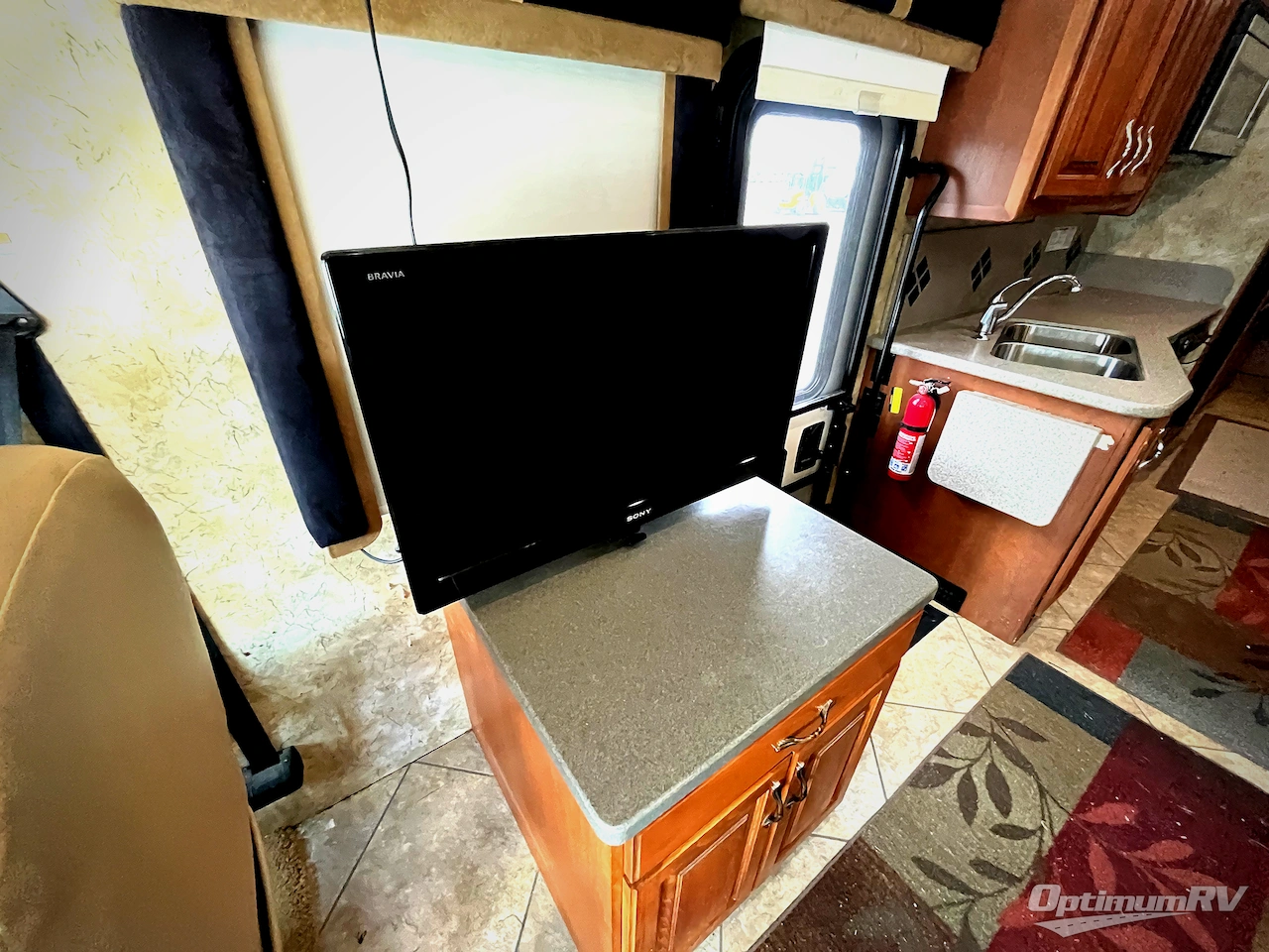 2013 Fleetwood Southwind 32VS Photo 13