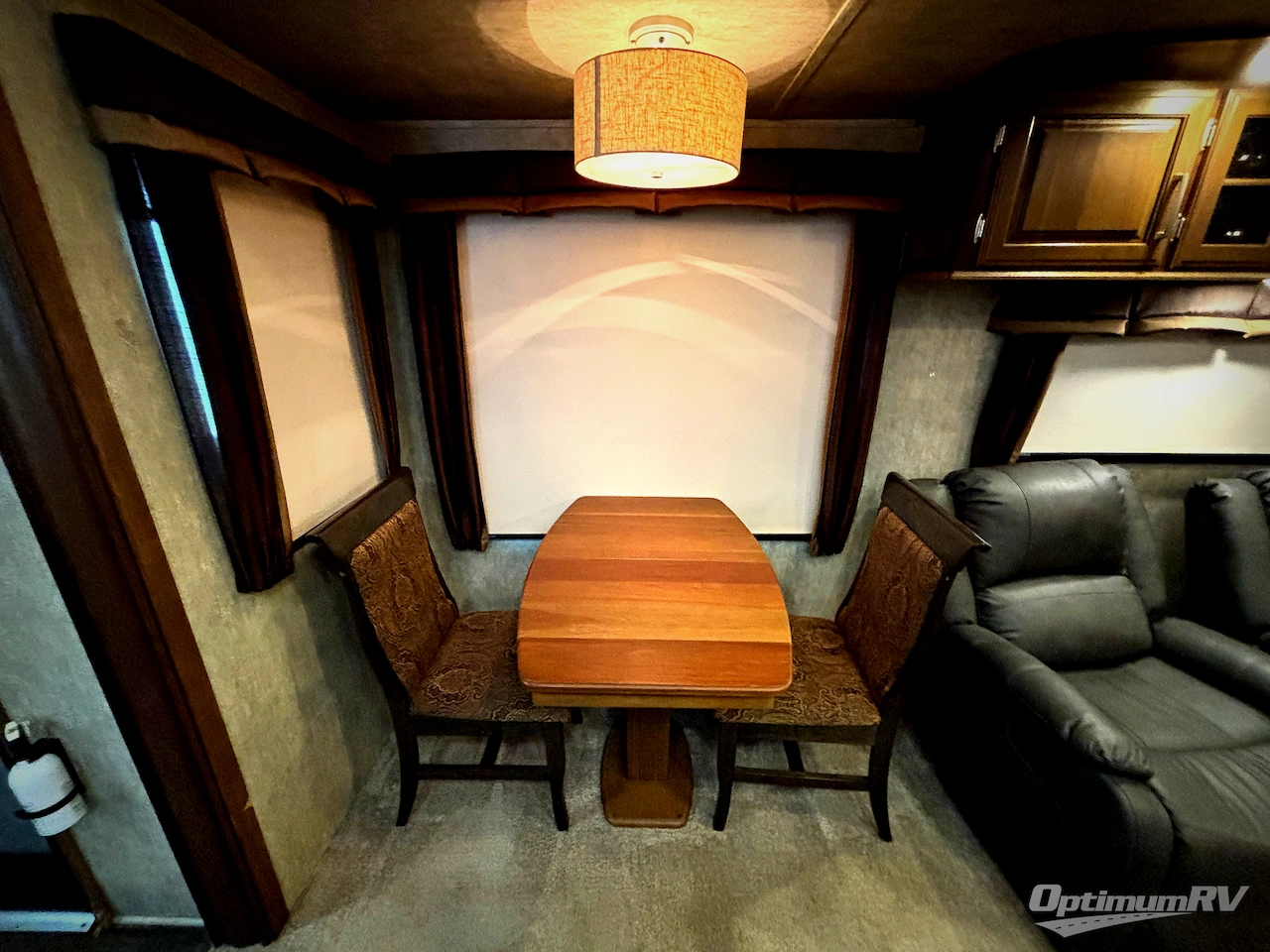 2015 Keystone Montana 3402 RL Photo 15