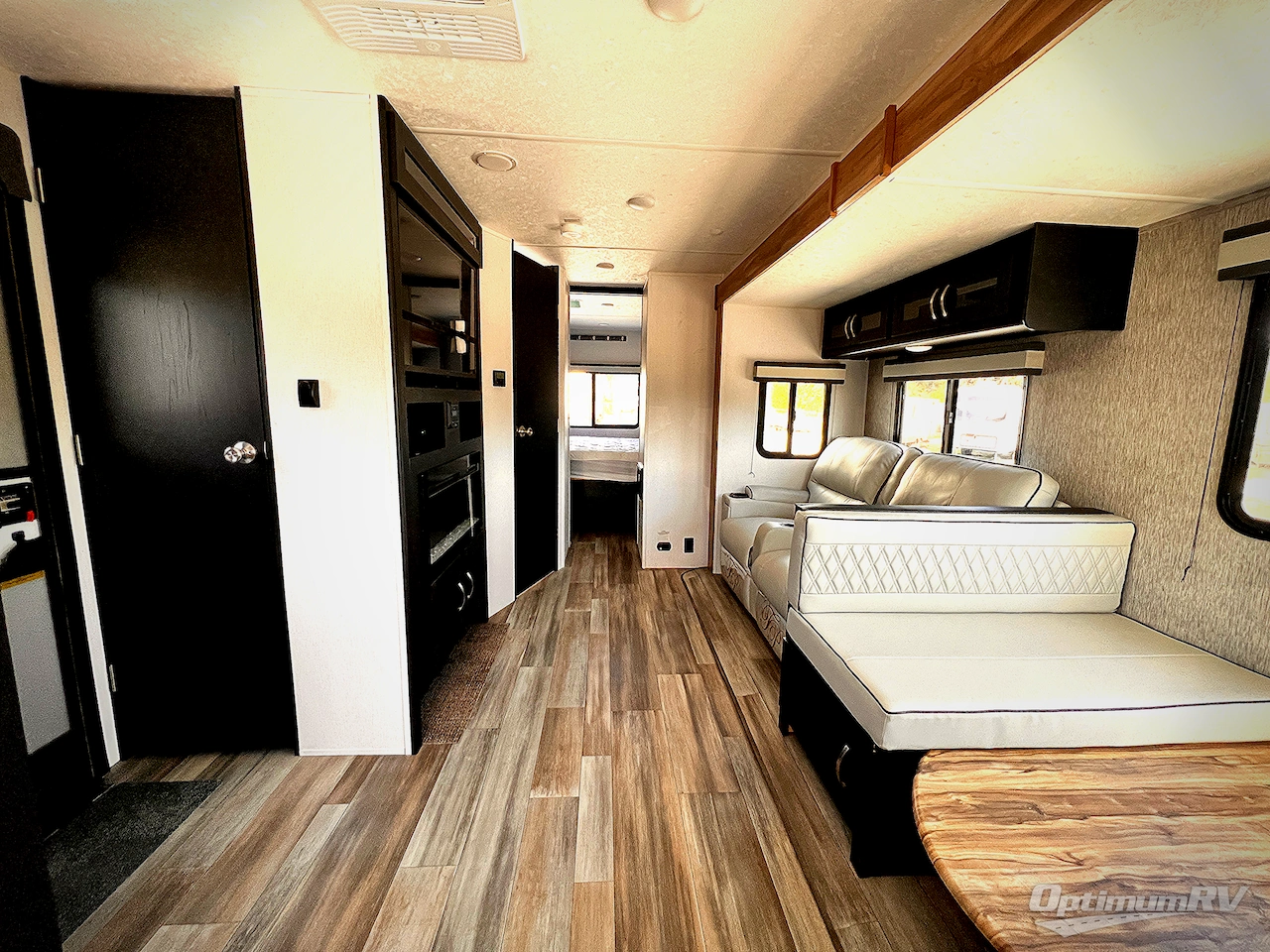 2022 Coachmen Freedom Express Ultra Lite 259FKDS Photo 4