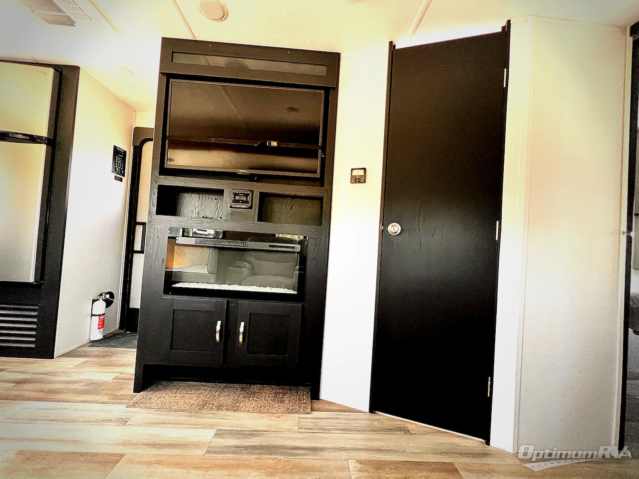 2022 Coachmen Freedom Express Ultra Lite 259FKDS Photo 7