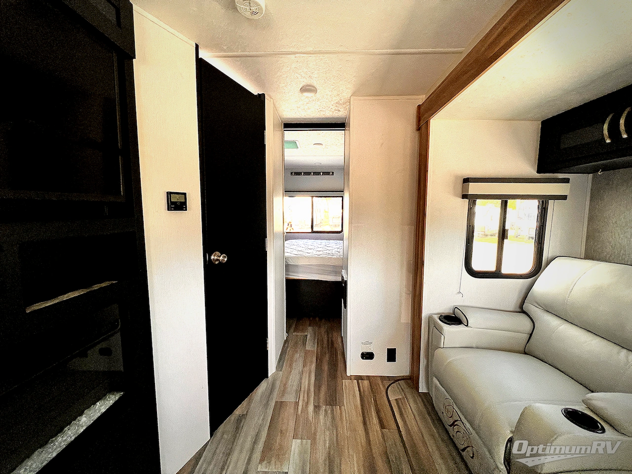 2022 Coachmen Freedom Express Ultra Lite 259FKDS Photo 14