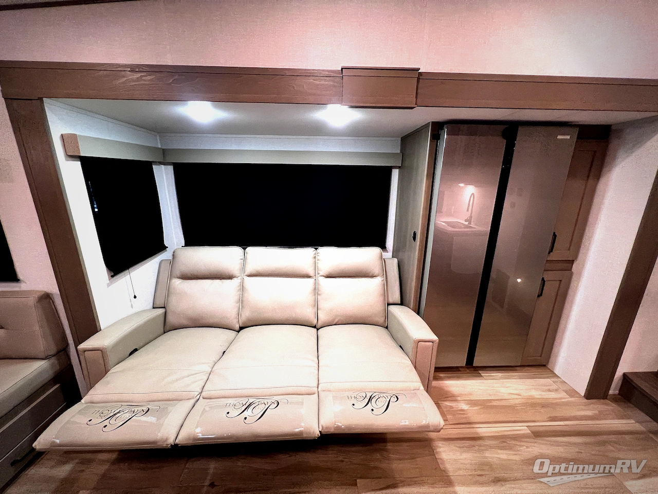 2025 Grand Design Reflection 150 Series 260RD Photo 7