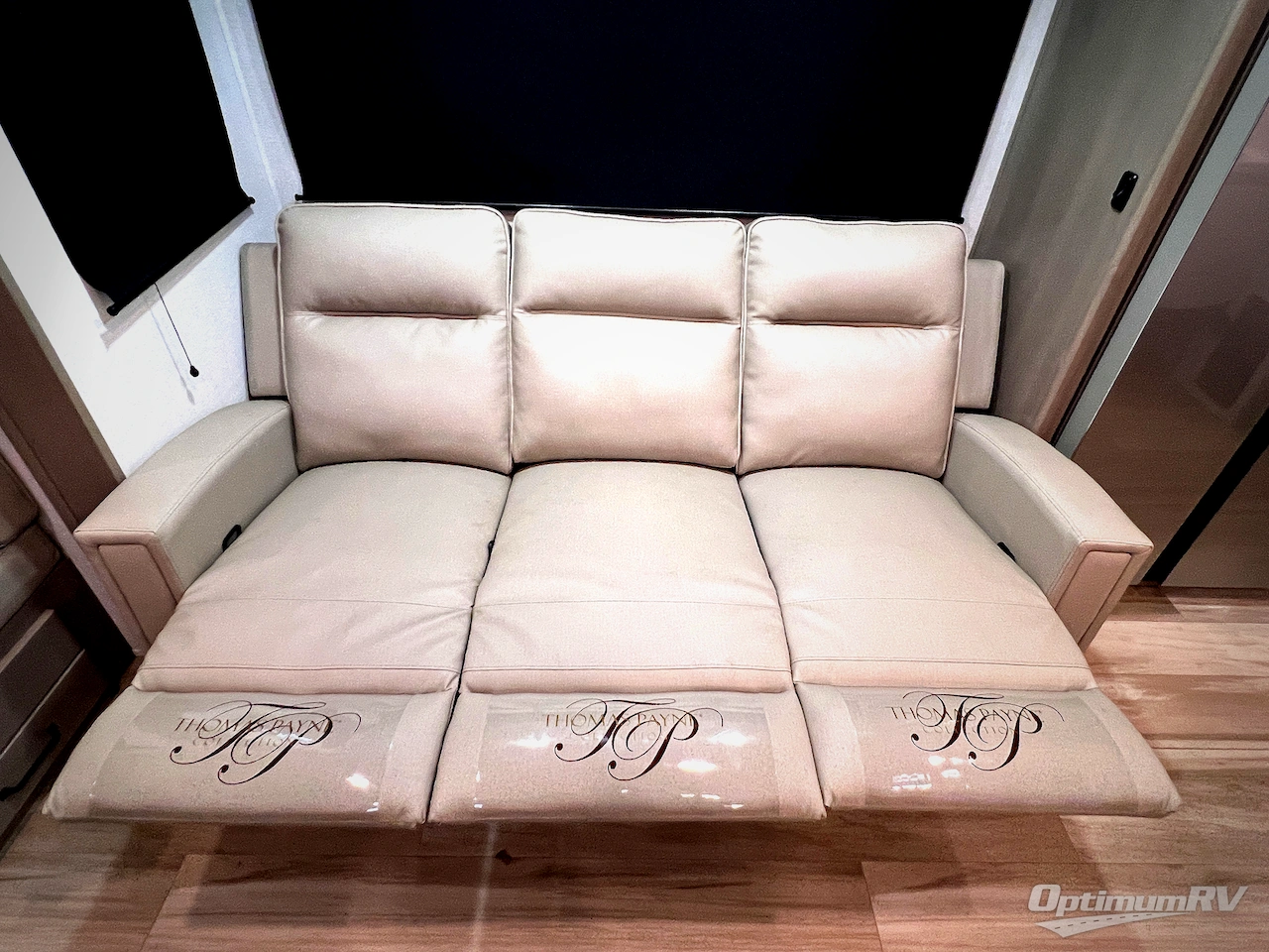 2025 Grand Design Reflection 150 Series 260RD Photo 8